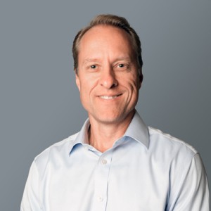 Andy Pluister's Headshot